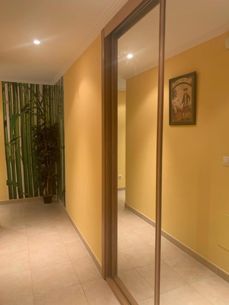 Ferienwohnung Enfoz Con Parking Y A La Orilla Del Mar Exterior foto